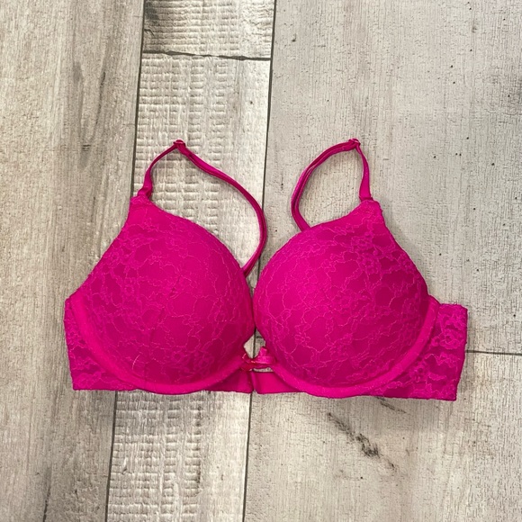 Victoria's Secret Other - Victorias Secret Push Up Bra 34C